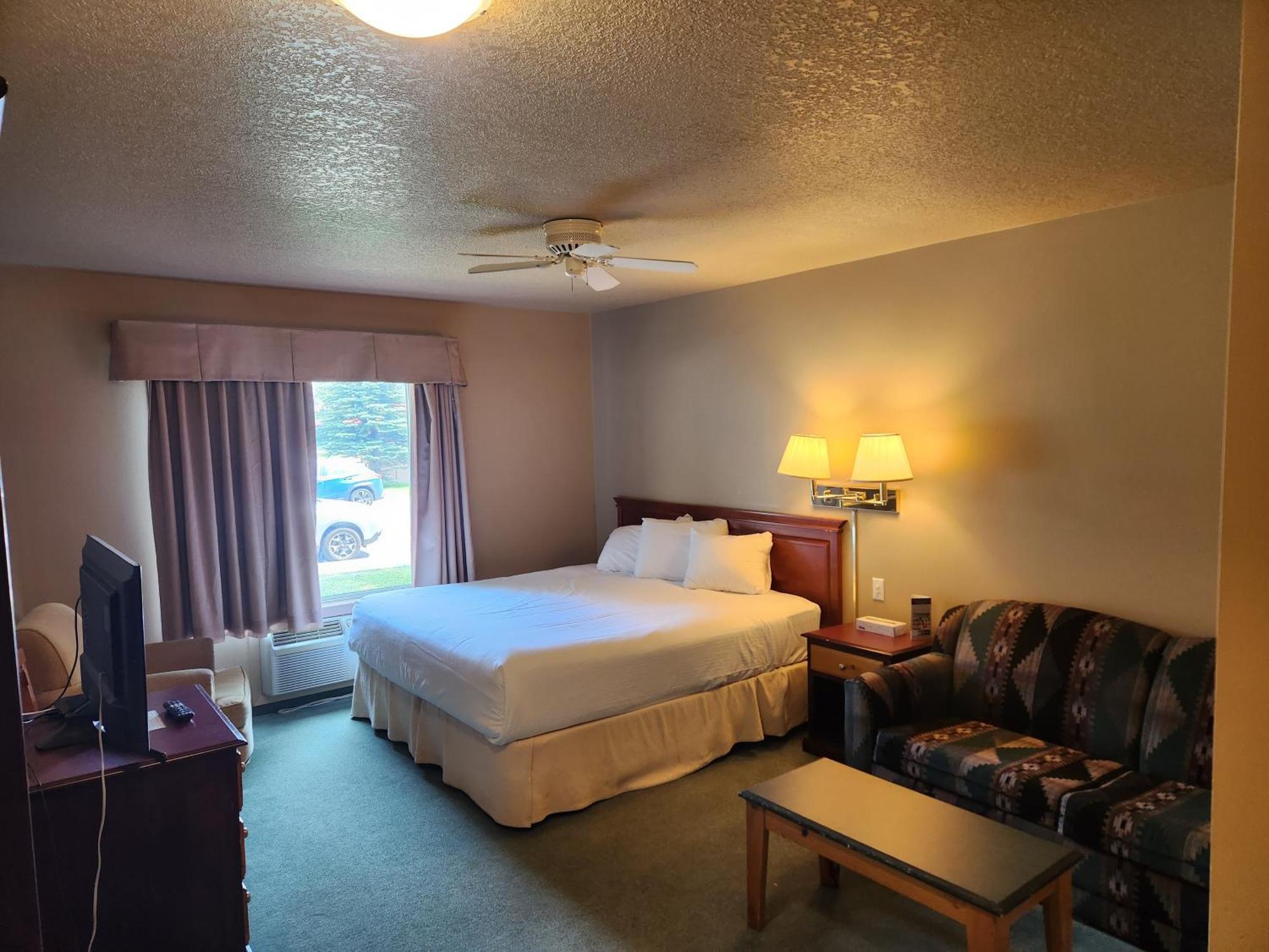 Waterton Lakes Lodge Resort Екстериор снимка