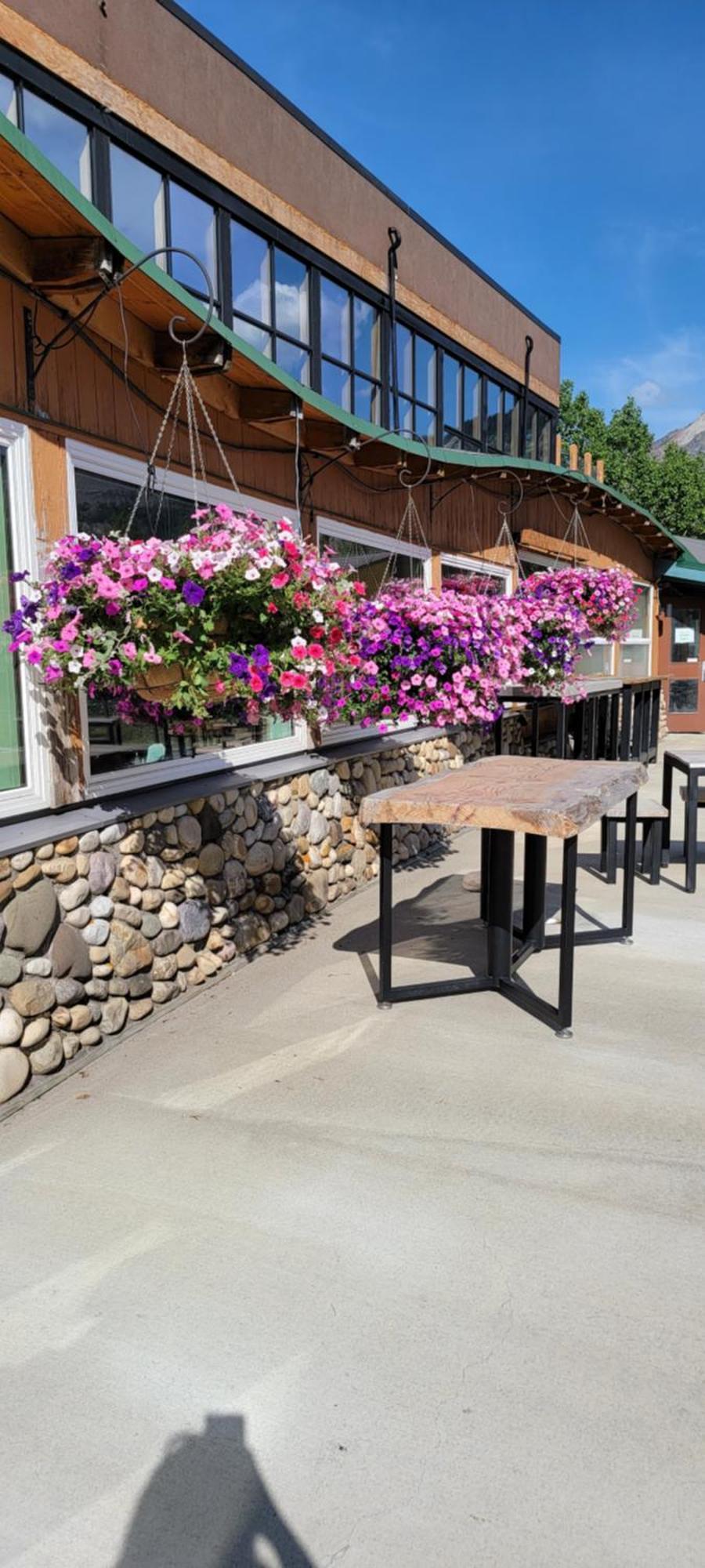 Waterton Lakes Lodge Resort Екстериор снимка